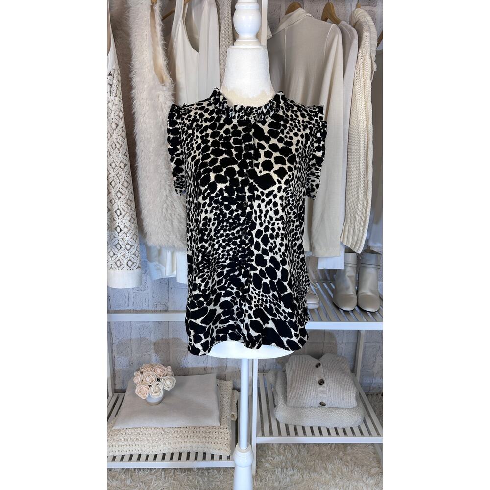 Who What Wear Women's Sz S Button Up Animal Print Ruffle Neck Blouse #0101